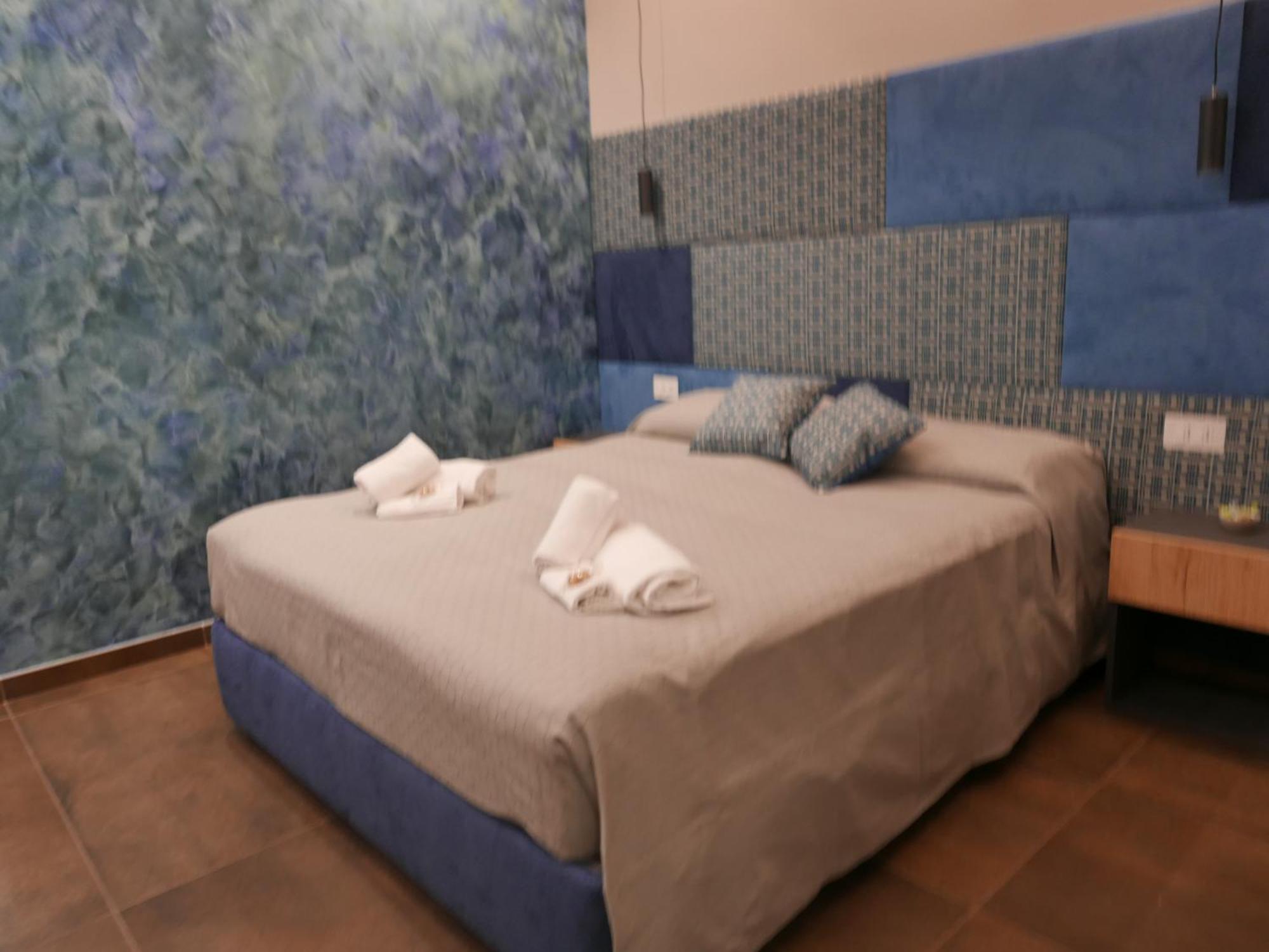 Re Lazzarone Suite Neapel Exteriör bild